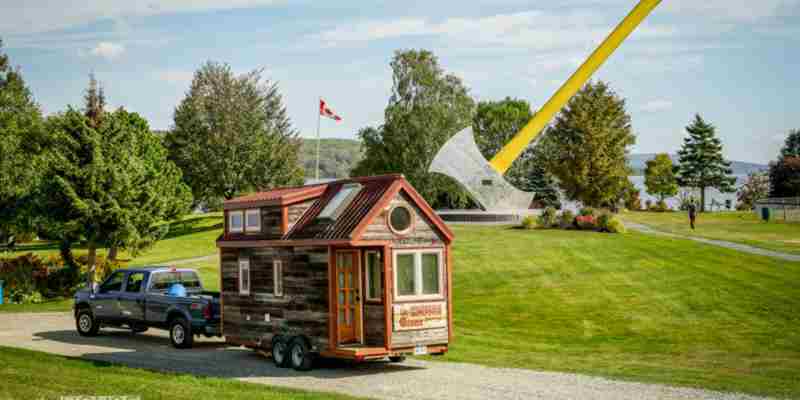 Piepkleine huisjes langs de Erasmusweg