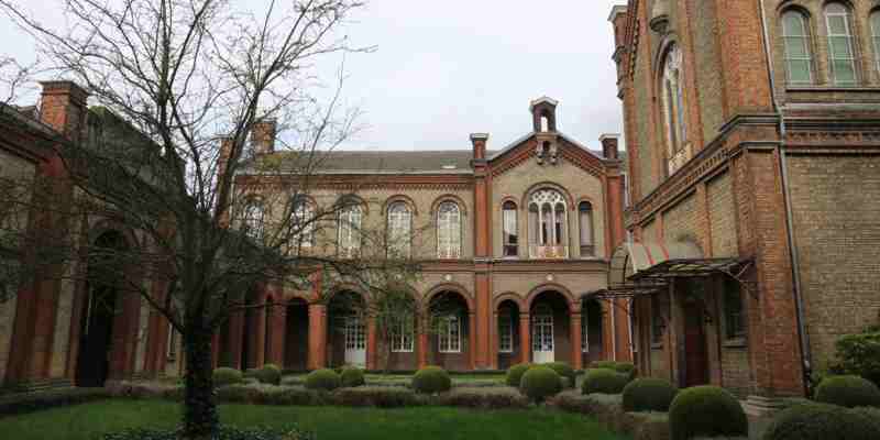 Ongemakkelijk burgerschap op inrichtingsterreinen