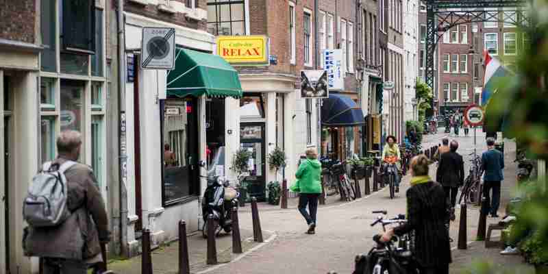 Gemeenteraad Amsterdam wil lokaal paspoort voor illegalen