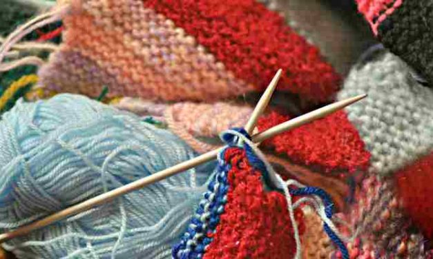 Wool for Warmth zoekt wol en vrijwilligers om te breien voor daklozen