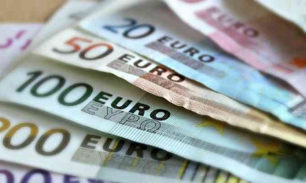 ‘Elke Nederlander zou maandelijks minstens 600 euro moeten krijgen van het rijk’