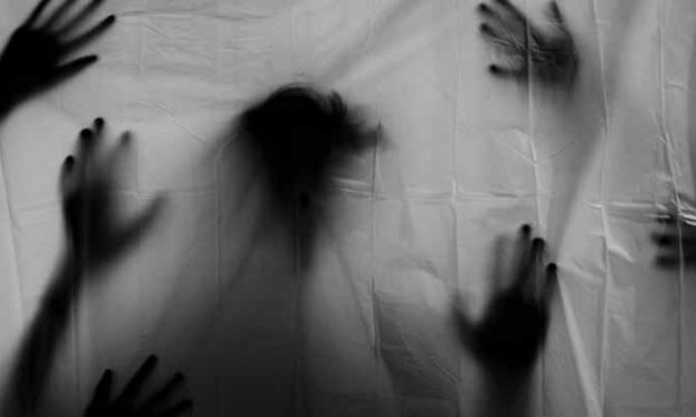 ‘Ik durfde niet naar de dokter’: zo ziet het leven van een spookjongere eruit