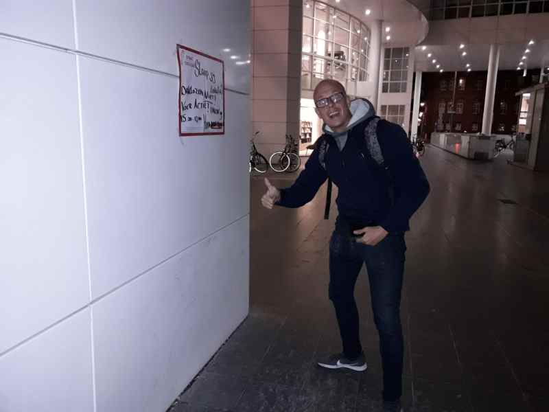 Poster actie in beeld