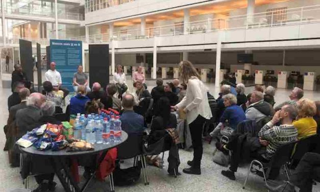 Foto’s opening expositie ‘Mensen zoals jij en ik’ 3 maart 2020 in het atrium van het stadhuis