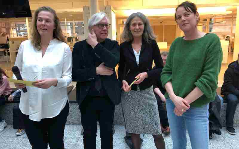 Foto’s opening expositie ‘Mensen zoals jij en ik’ 3 maart 2020 in het atrium van het stadhuis