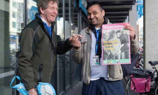 Straatkranten moeten vechten voor hun bestaan: ‘Mensen met dure auto’s kopen nooit een krantje’