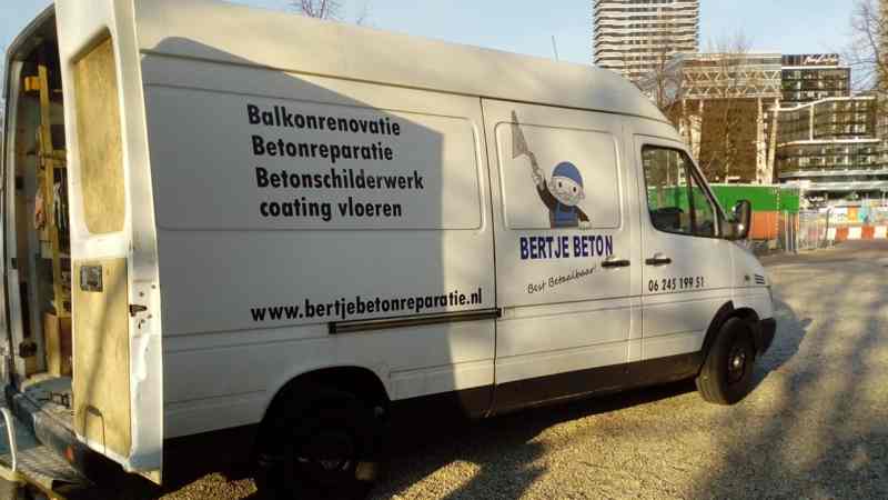 ‘Medewerkers Straat Consulaat op pad tijdens Coronacrisis’