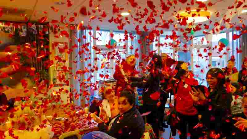 Zo help je Haagse dak- en thuisloze vrouwen om even te ontspannen