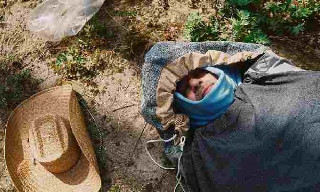 Straat Consulaat en Sheltersuit slaan handen ineen voor daklozen