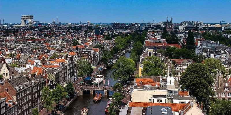 Opinie: ‘Nu zoveel dakloze mensen geen hulp krijgen, kunnen we niet meer zeggen dat de keten vol zit – het systeem is kapot’