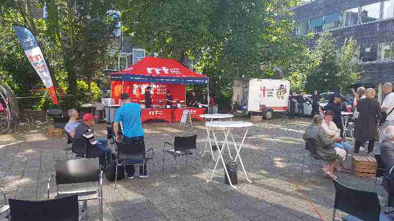 Zomerborrel Straat Consulaat: een korte impressie