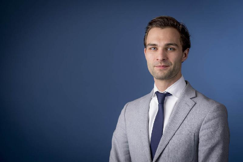 Samenwerking en minder administratie moeten jeugdzorg verbeteren