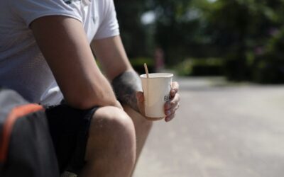 Giovanny (31) was drie jaar dakloos, maar heeft nu een woning: ‘Dankzij een bericht op LinkedIn’