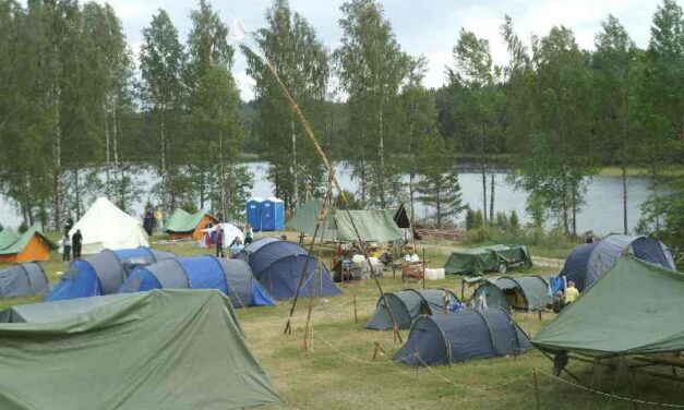 Amerikaanse steden verwijzen daklozen steeds vaker naar tentenkampen