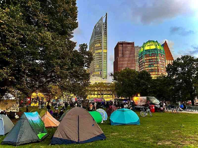 In gesprek over dakloosheid op Werelddaklozendag