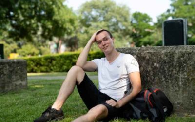 Kamer wil dat gemeenten kwetsbare jongeren geld kunnen geven, zonder tegenprestatie