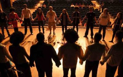 Theatermaker David zoekt daklozen voor toneelstuk over het leven op straat