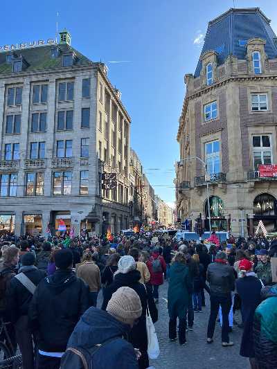 woonprotest amsterdam niemand op straat Kalverstraat