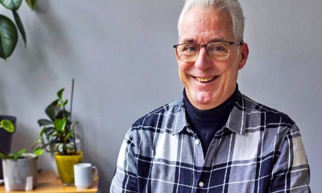 ‘Ik liep rond met mijn schoudertas en rolkoffertje en ik schaamde me kapot.’