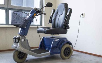 Gehandicapte Robin belandt op straat, dreigt scootmobiel kwijt te raken