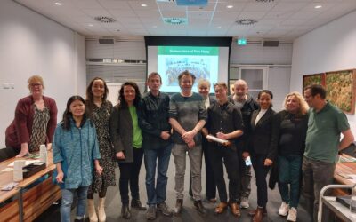 Achter de schermen bij de Haagse Gemeenteraad: onze ervaring als gast