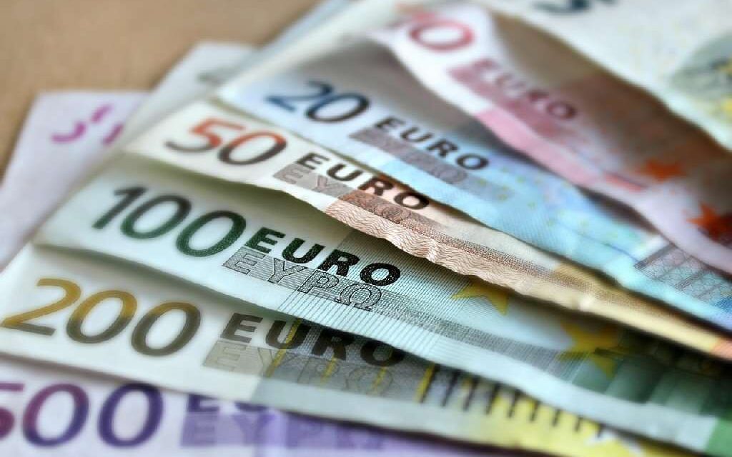 Honderden arme gezinnen krijgen 150 euro extra per maand, wat gaan ze ermee doen?