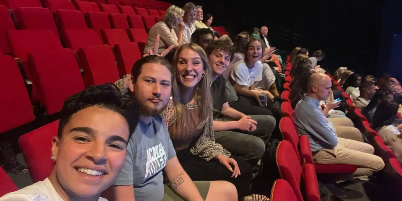 Urgente actie nodig: jongeren in Nederland verdrinken in schulden