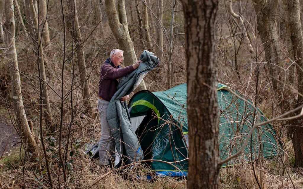 Gevoel van schaamte in politiek over zoveel dakloze mensen: ‘We zijn keihard met de neus op de feiten gedrukt’